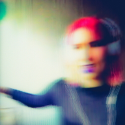 Through the looking pixel: María de las flores
